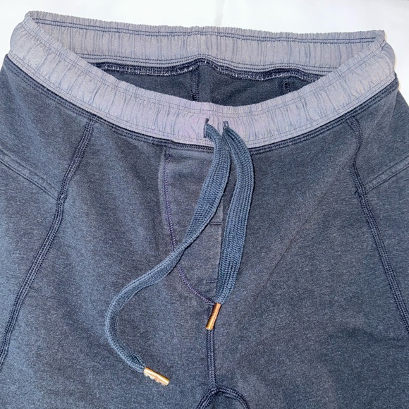 Blue Lululemon sweatshirt and Joggers Set - Picture 2 of 8